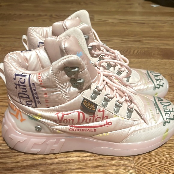 Von Dutch Shoes - Von Dutch Pink Puffer Shoes